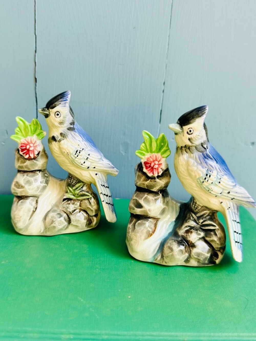 Vintage Mid Century Blue Jay Salt and Pepper Shakers, Blue Bird Figurine pair